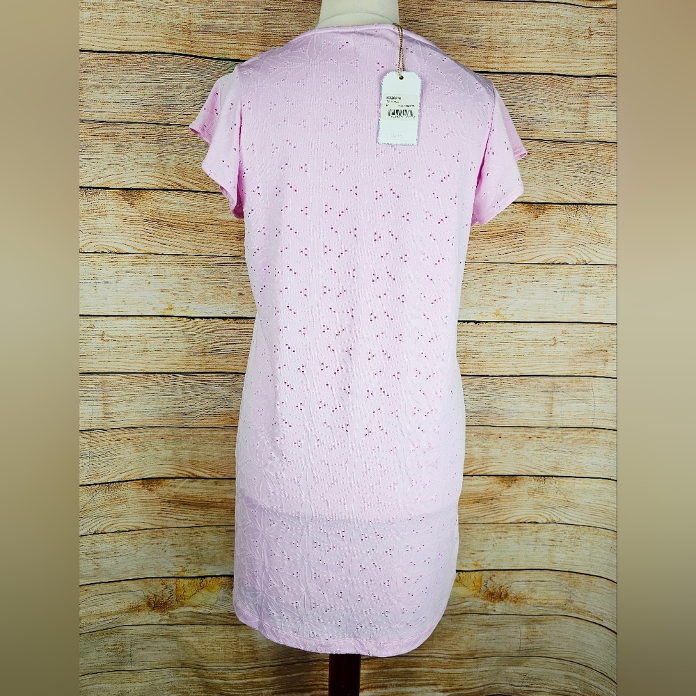 NWT Stella Parker Calm Pink Floral Eyelet Dress Size Medium - Picture 3 of 4